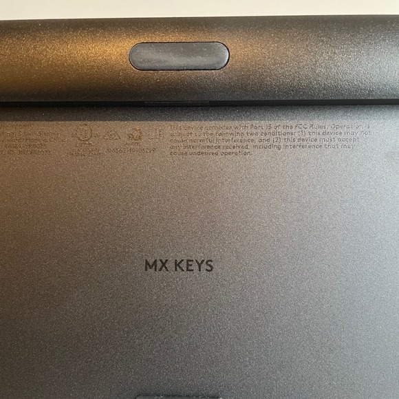 Logitech MX Keys Advanced Wireless Keyboard Full Size w USB Receiver & Palm Rest - Picture 6 of 9